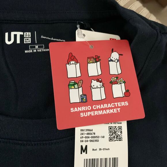 Uniqlo Sanrio Supermarket My Melody Hello Kitty Pochacco T-shirt in Navy - Picture 9 of 11